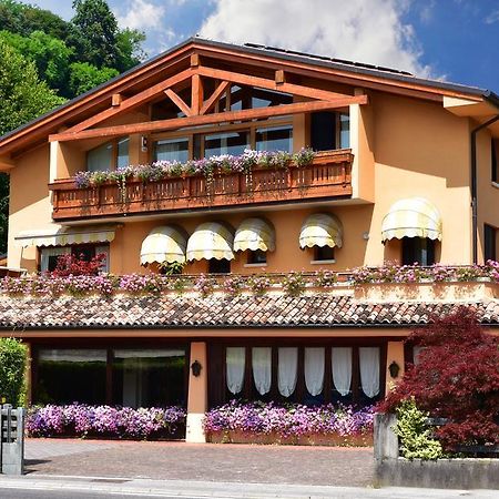 Albergo Da Gildo Follina Zewnętrze zdjęcie